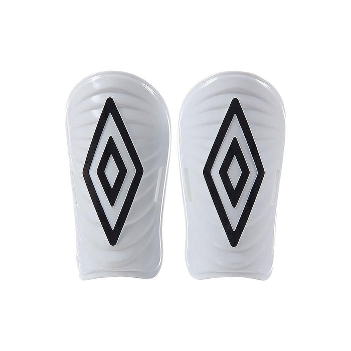 25044U-096 Umbro Canilleras Futbol Mini Slip Diamond White/Black