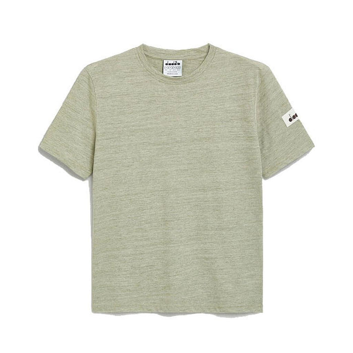 502.178988-D0129 DIADORA PRENDAS REMERAS UNISEX MODA T-SHIRT SS MANIFESTO 2030 DESERT SAGE MELANGE