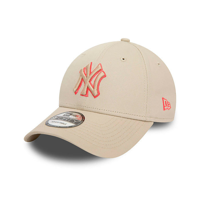 60435240 New Era Gorros MLB 9Forty New York Yankees Light Beige/Pink