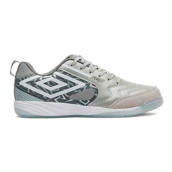 U01FB041-882 Umbro Calzados Indoor Unisex Futbol Pro 5 Bump Gris/Grafito/Blanco