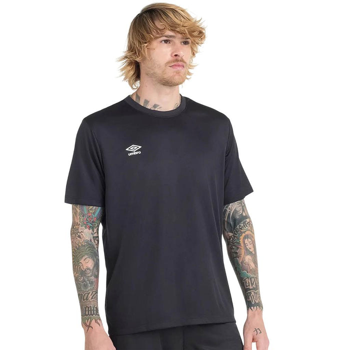 Umbro Remeras Masculino Running Legacy Negro