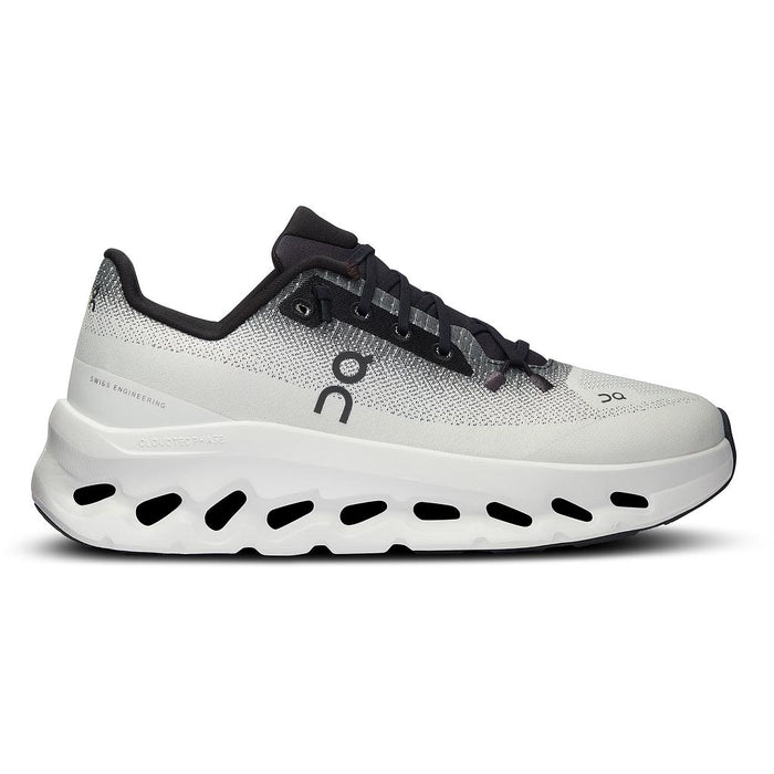 On Deportivos Femenino Running Cloudtilt Black/Ivory