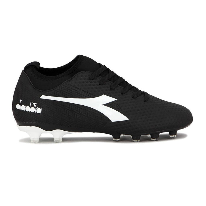 STRIKER-MD-M-7111 DIADORA CALZADOS MASCULINO FUTBOL CAMPO STRIKER BLACK/WHITE