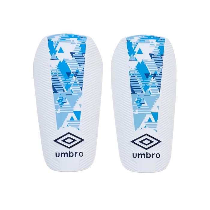 21446U-LY8 Umbro Accesorios Canilleras Futbol Formation Guard Nc White/Dark Navy/Sky Blue