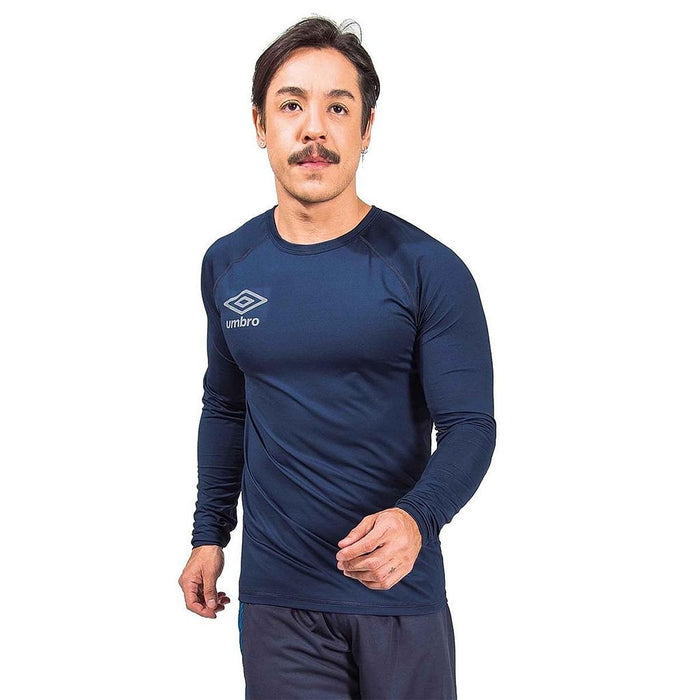 U11TR516006-777 Umbro Prendas Remeras Masculino Running Diamond Basic Mariño