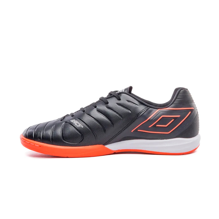 U01FB00324-102 Umbro Calzados Indoor Masculino Futbol Fifty VI Black/Fiery Coral/White
