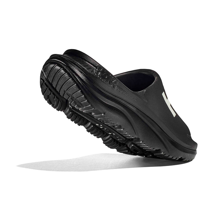 1155154-BWHT HOKA CALZADOS ZAPATILLAS FEMENINO TRAINING ORA ATHLETIC SLIDE BLACK/WHITE