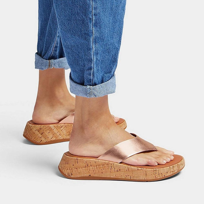 FitFlop Sandalias Femenino F-Mode Leather/Cork Flatform Toe-Post Sandals Rose Gold