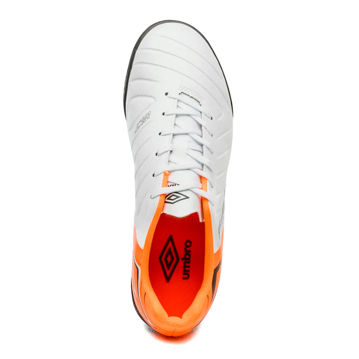U01FB00325-261 Umbro Calzados Society Masculino Futbol Fifty VI League Blanco/Naranja Fluor/Negro